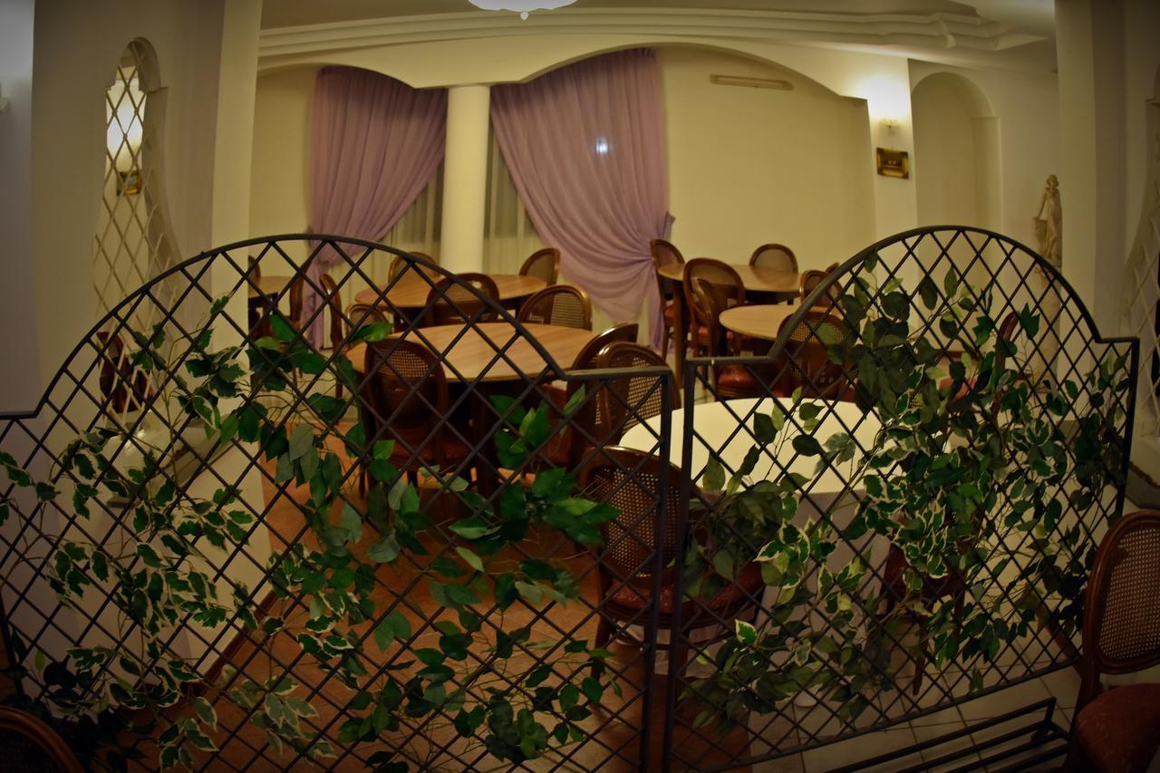 Hotel Joy Castel Volturno Exterior foto